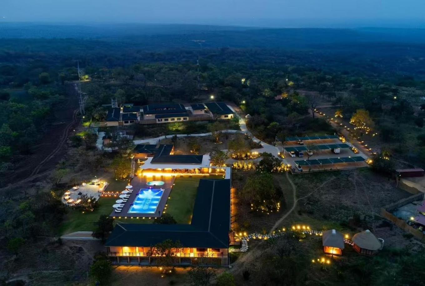 Entikko Safari Lodge Fajao Extérieur photo